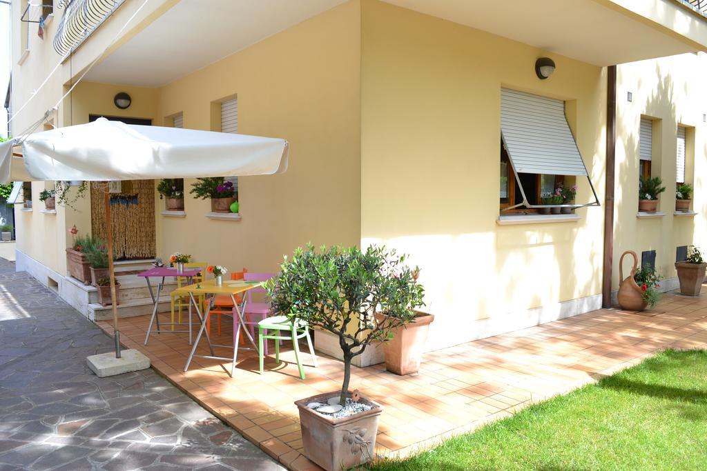 B&B Un Mare Di Gioia Porto Recanati Exterior foto